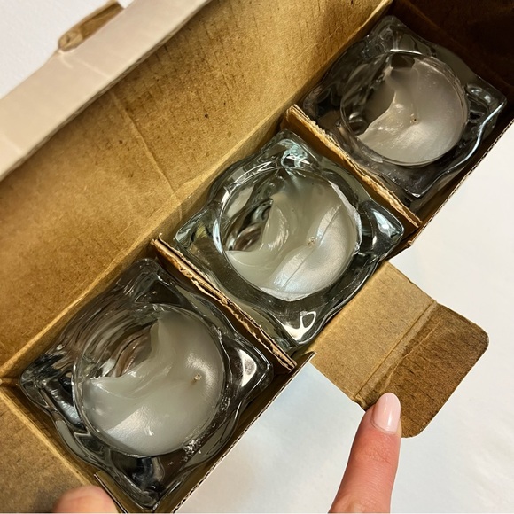 Fifth Avenue Crystal Ice Cube Candle Votives - Picture 5 of 7